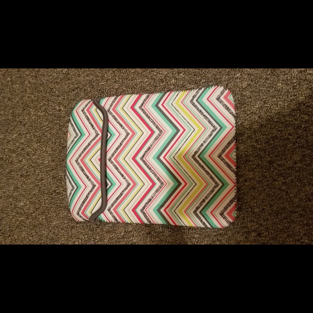 ✨31 tablet holder
